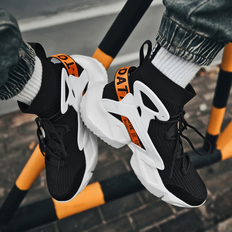 Deportivas Techwear Negras De Solapa Blanca Con Plataforma