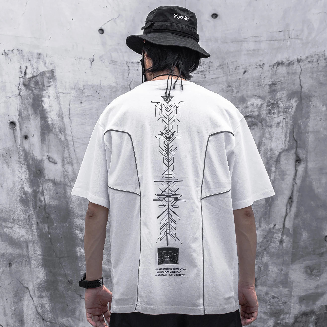 Camiseta Techwear Con Estampado Cybertribal