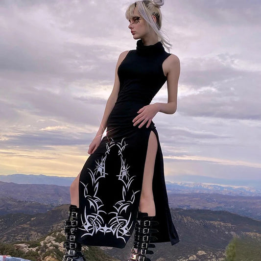 Vestido De Cuello Alto Con Tribales