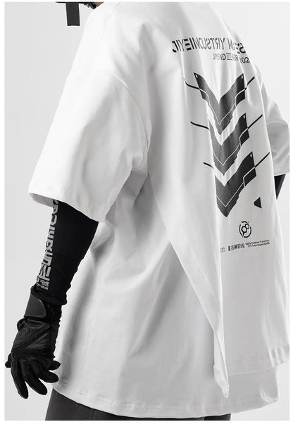 Camiseta Techwear De Manga Corta Con Capa